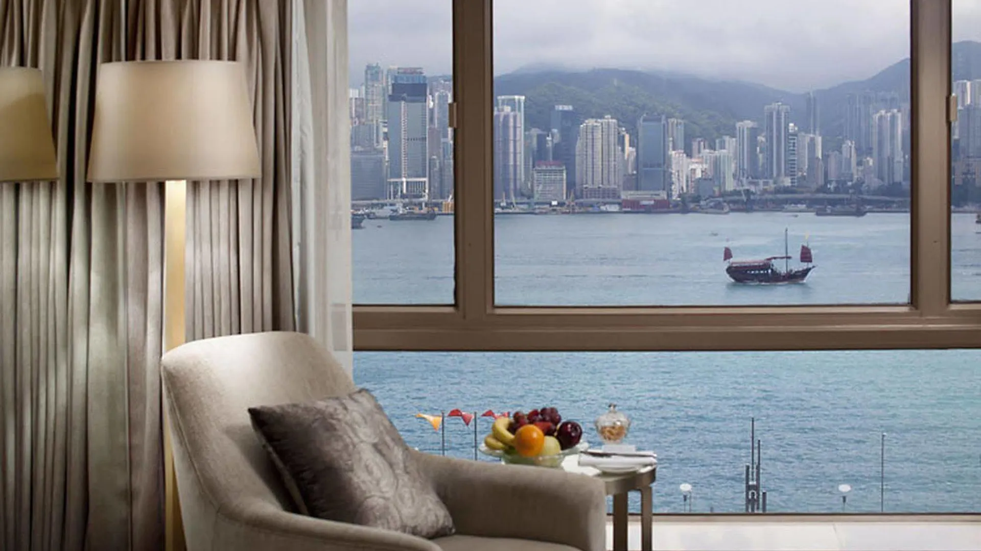 *****  The Royal Garden Hotel Hong Kong China