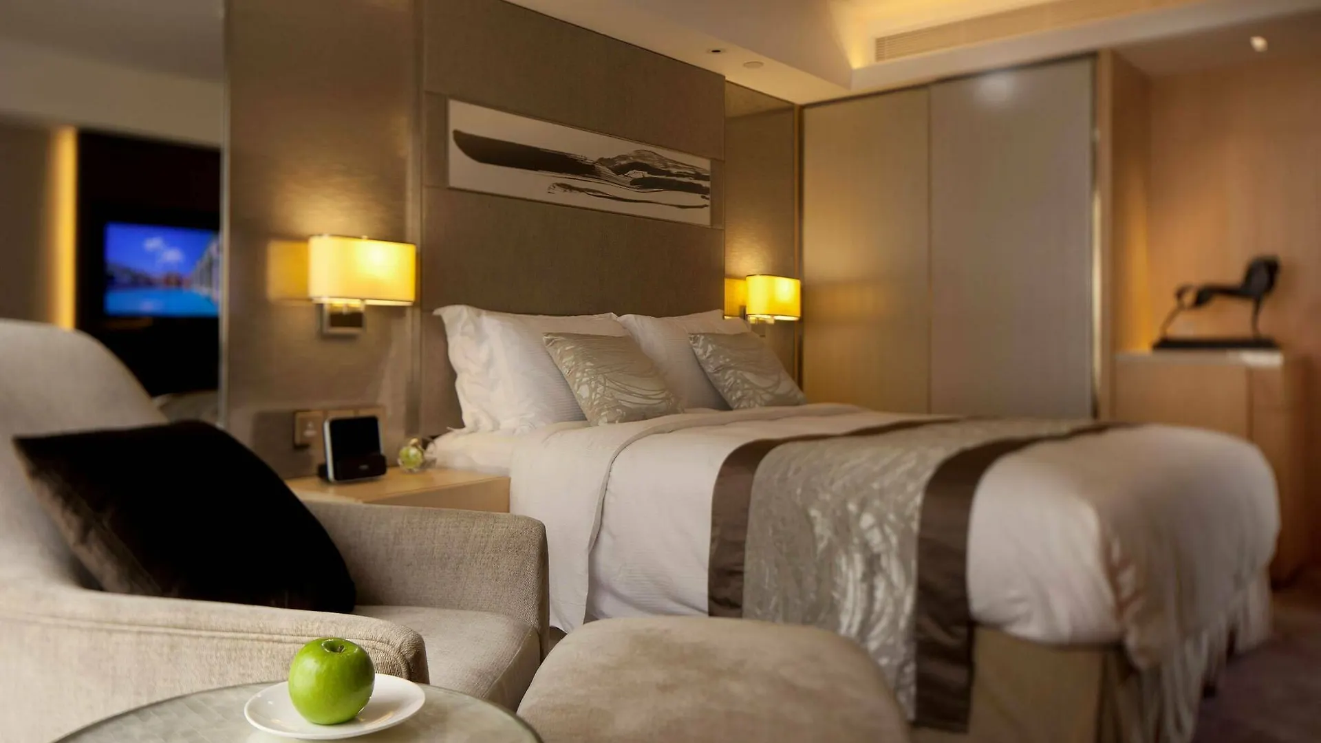 The Royal Garden Hotel Hong Kong